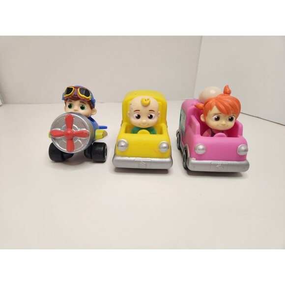Cocomelon Toy Vehicles Airplane School Bus Ice Cream Truck Lot Of 3 - Picture 3 of 6